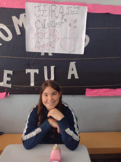 Escola LeocÃ¡dio JosÃ© Correia realizou a Feira de CiÃªncias com os Alunos do 5Âº ano